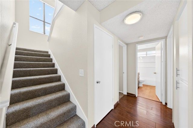 1617 La Palma, Palmdale, CA 93550