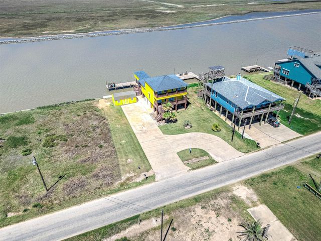 1989 County Road 230, Sargent, TX 77414