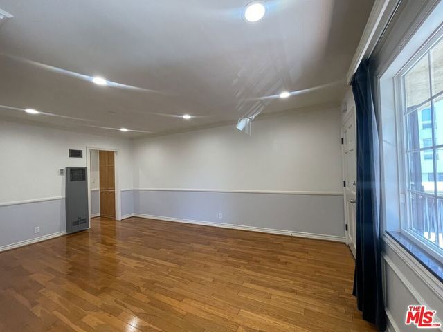 1126 N Formosa Avenue 7, West Hollywood, CA 90046