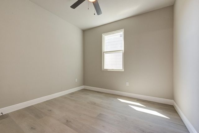 19112 Sears Drive B, Houston, TX 77338