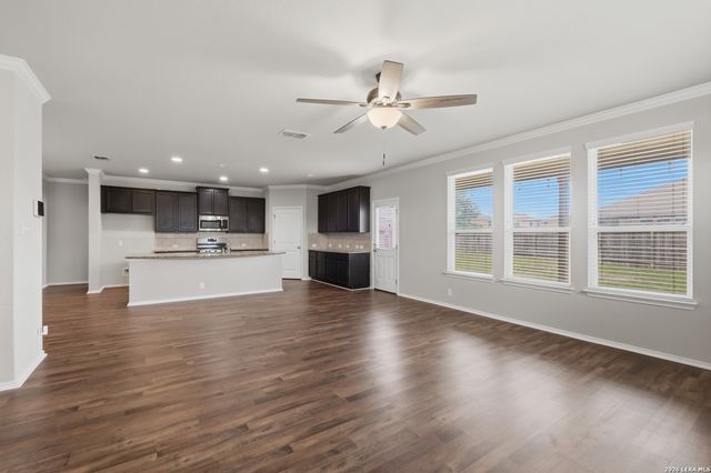 13502 MEREDITH CV, San Antonio, TX 78254