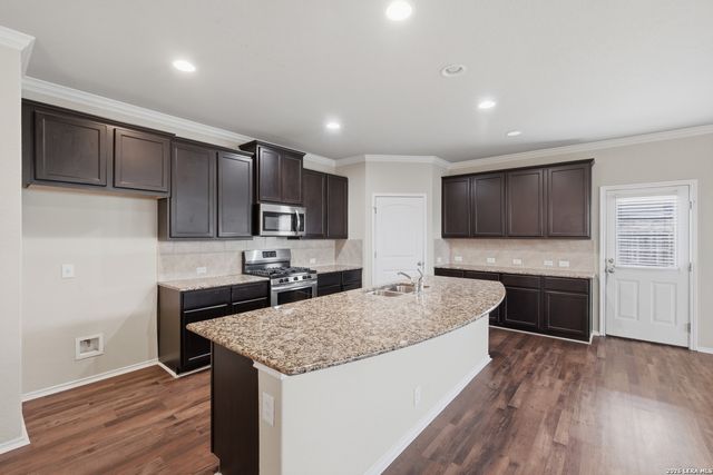 13502 MEREDITH CV, San Antonio, TX 78254