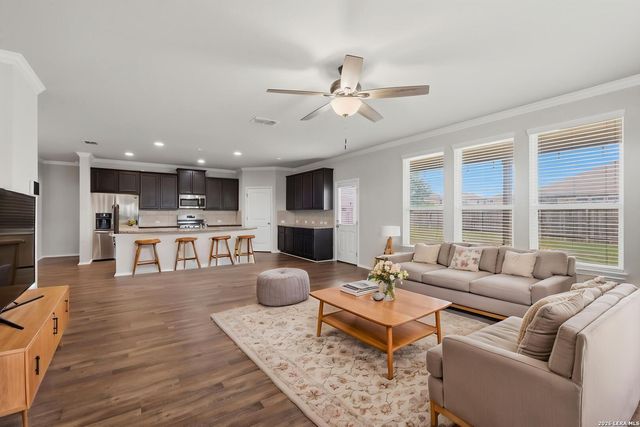 13502 MEREDITH CV, San Antonio, TX 78254