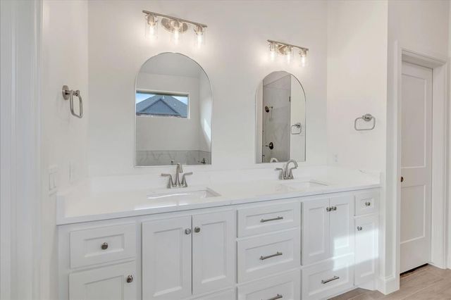 7617 Leoma Lane, Oklahoma City, OK 73150