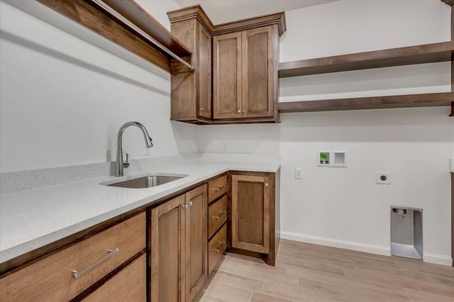 7617 Leoma Lane, Oklahoma City, OK 73150