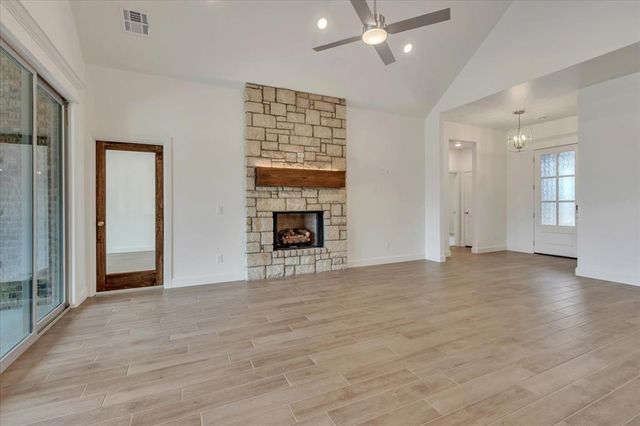 7617 Leoma Lane, Oklahoma City, OK 73150