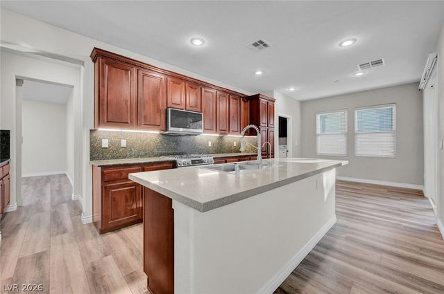 10510 Ardsley Lane, Las Vegas, NV 89135
