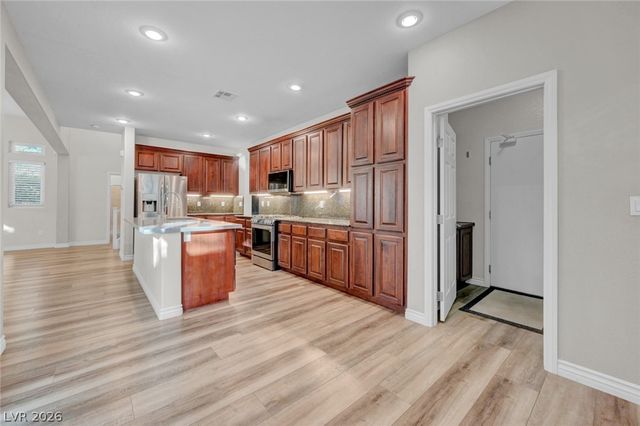 10510 Ardsley Lane, Las Vegas, NV 89135