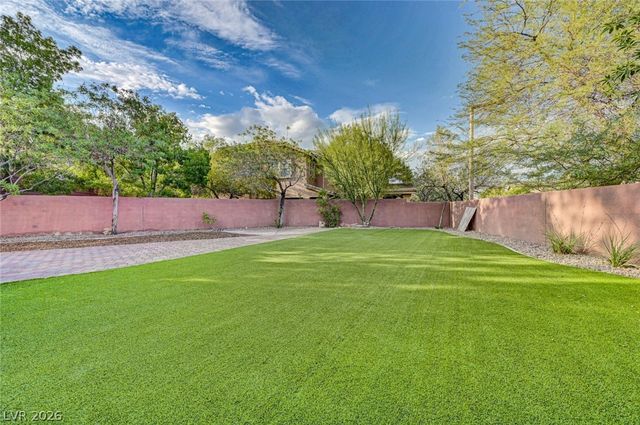 10510 Ardsley Lane, Las Vegas, NV 89135