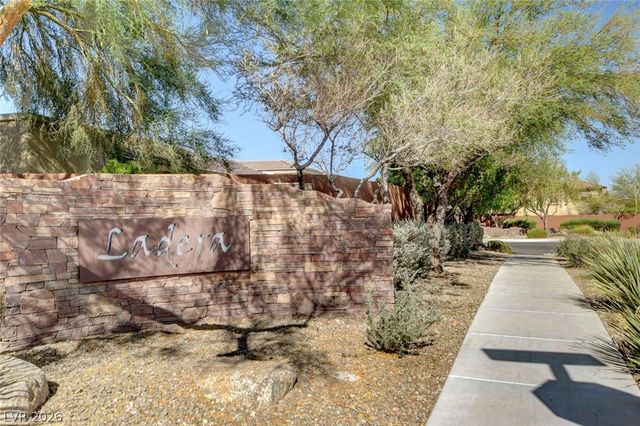 10510 Ardsley Lane, Las Vegas, NV 89135