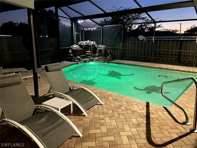 4866 TAHITI LN, Naples, FL 34112