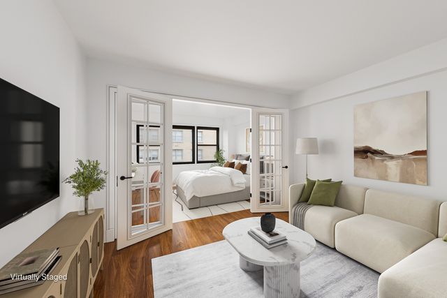 520 E 81st St Apt 9B, New York City, NY 10028