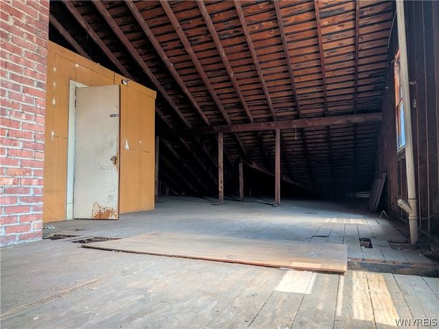 148 Colvin Avenue, Buffalo, NY 14216