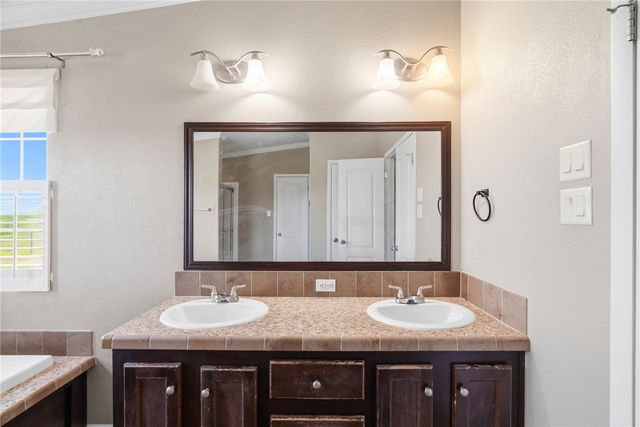 3249 County Road 308, Orange Grove, TX 78372