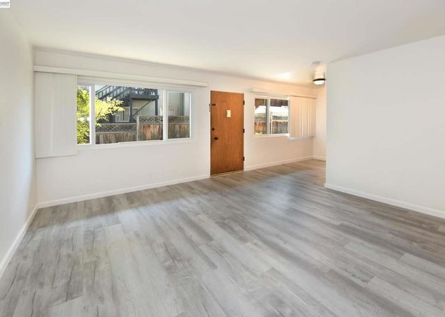 1720 Hearst B, Berkeley, CA 94703