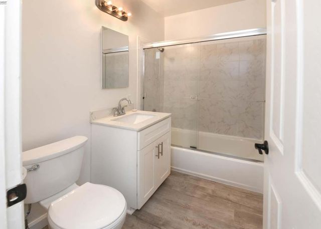 1720 Hearst B, Berkeley, CA 94703