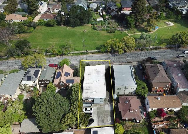 1720 Hearst B, Berkeley, CA 94703