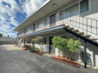 1720 Hearst B, Berkeley, CA 94703