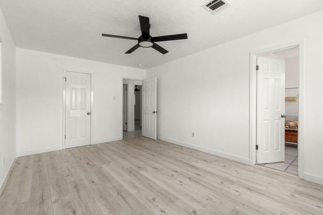 11030 Hayslip Lane, Houston, TX 77041