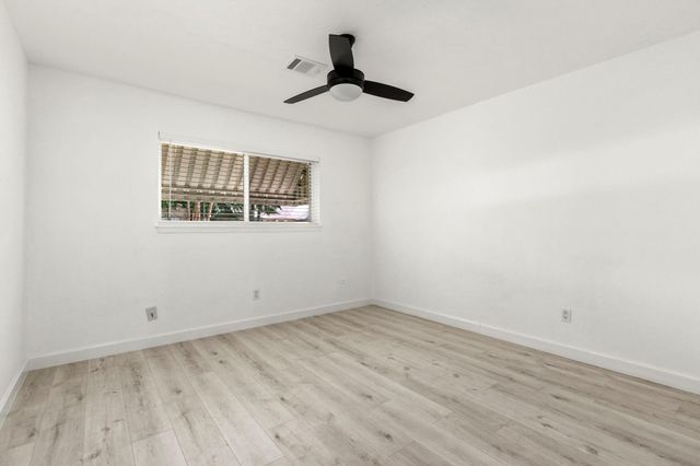 11030 Hayslip Lane, Houston, TX 77041