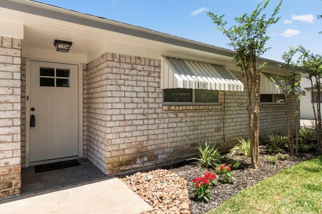 11030 Hayslip Lane, Houston, TX 77041