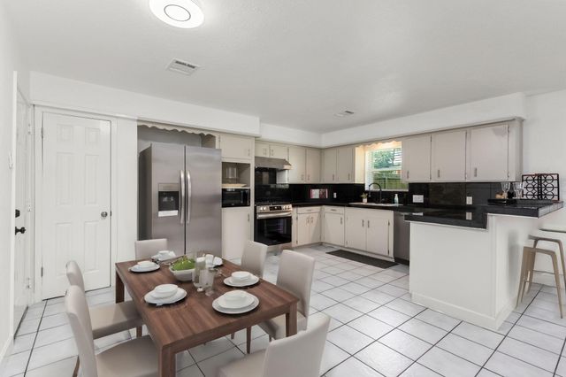 11030 Hayslip Lane, Houston, TX 77041