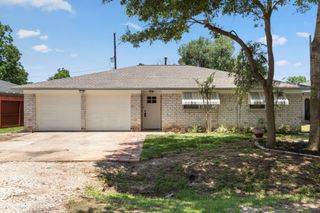 11030 Hayslip Lane, Houston, TX 77041