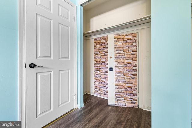 85 GREENWOODS DR, Horsham, PA 19044