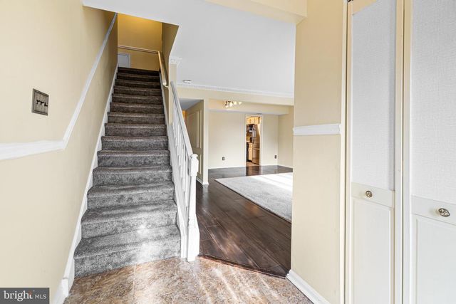 85 GREENWOODS DR, Horsham, PA 19044