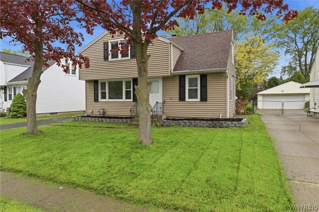 18 Princess Drive, Cheektowaga, NY 14225