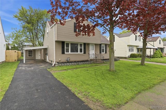 18 Princess Drive, Cheektowaga, NY 14225
