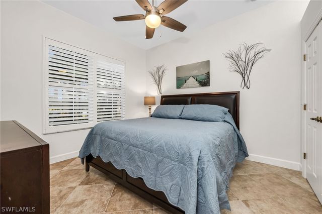 12080 Wicklow LN, Naples, FL 34120