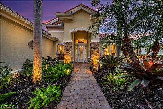 12080 Wicklow LN, Naples, FL 34120