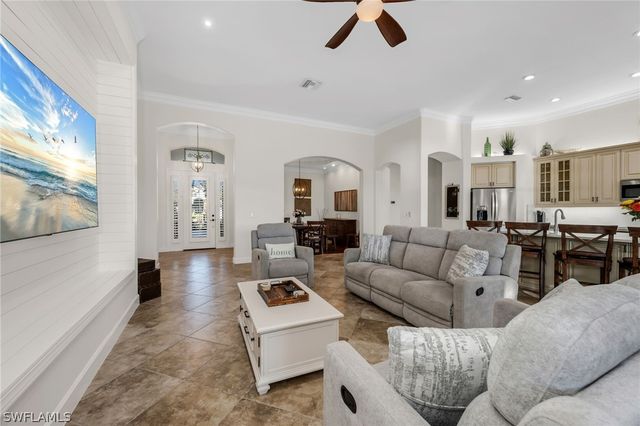 12080 Wicklow LN, Naples, FL 34120