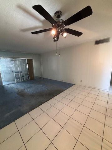 218 NE 12th Avenue 104, Hallandale Beach, FL 33009