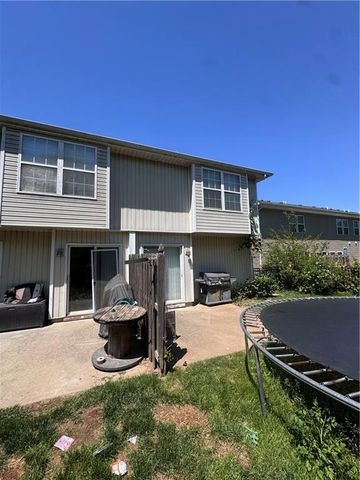 2929 S Harvard Avenue, Independence, MO 64052