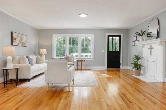 11387 Spring Street, Soddy Daisy, TN 37379