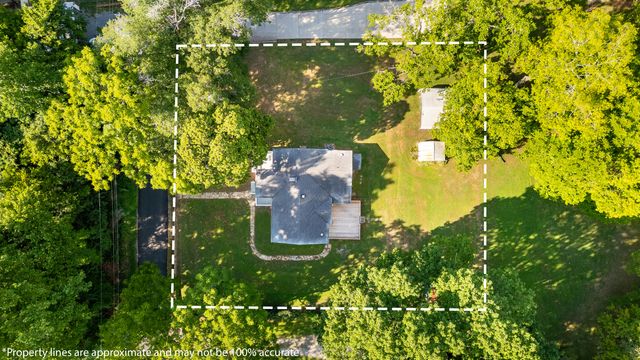 11387 Spring Street, Soddy Daisy, TN 37379