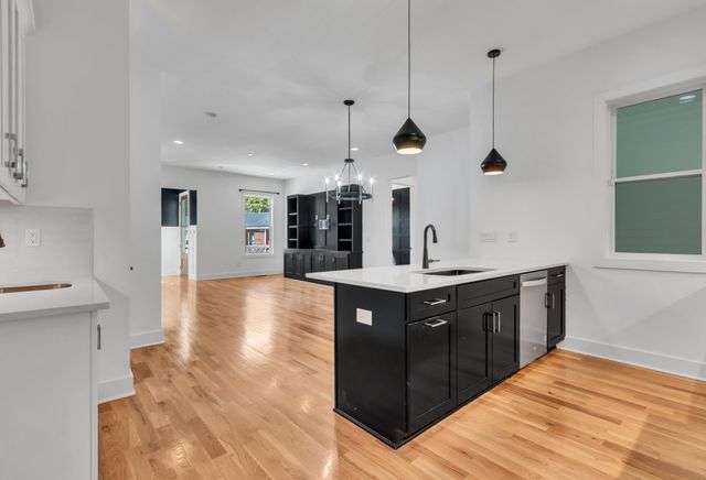 916 Green St, Franklin, TN 37064