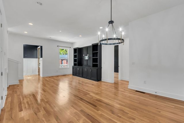 916 Green St, Franklin, TN 37064