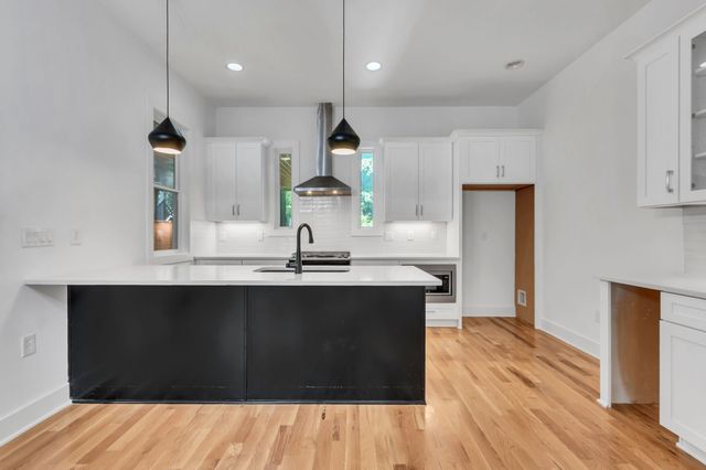 916 Green St, Franklin, TN 37064