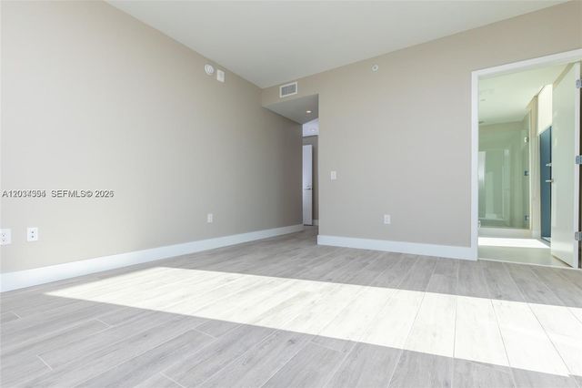 501 NE 31st Street 3910, Miami, FL 33137