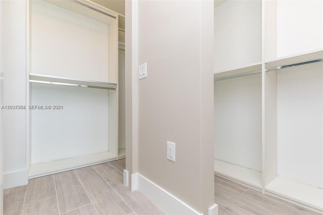 501 NE 31st Street 3910, Miami, FL 33137