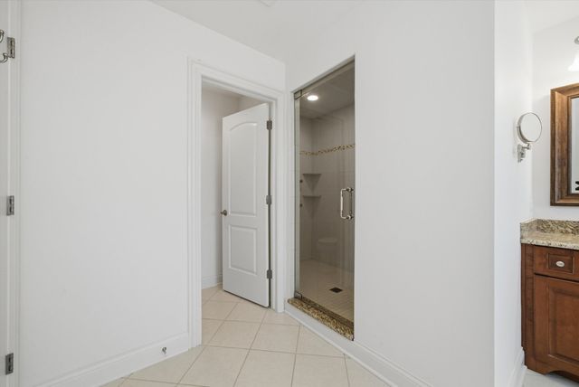 12674 Waterford Drive, Lemont, IL 60439