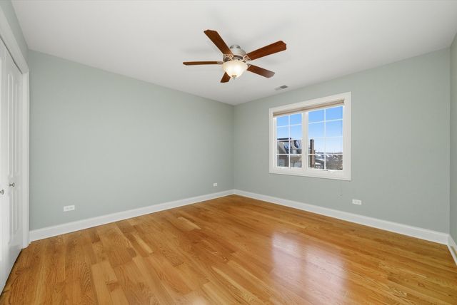 12674 Waterford Drive, Lemont, IL 60439