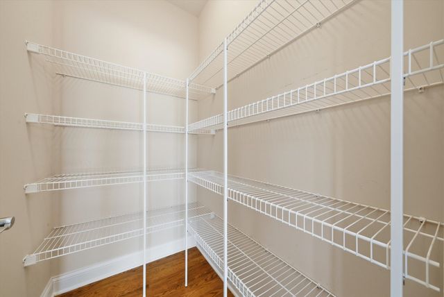 12674 Waterford Drive, Lemont, IL 60439