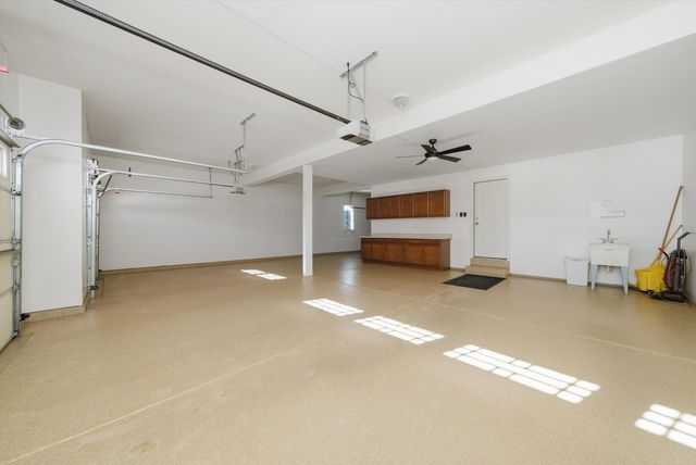 12674 Waterford Drive, Lemont, IL 60439