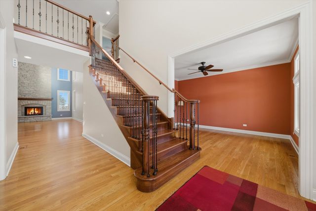 12674 Waterford Drive, Lemont, IL 60439