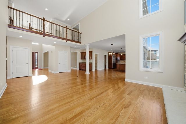 12674 Waterford Drive, Lemont, IL 60439