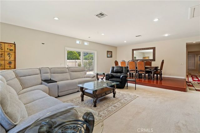 22248 Leadwell, Los Angeles, CA 91303